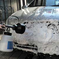 Washing front grill with Air Mousse Gun